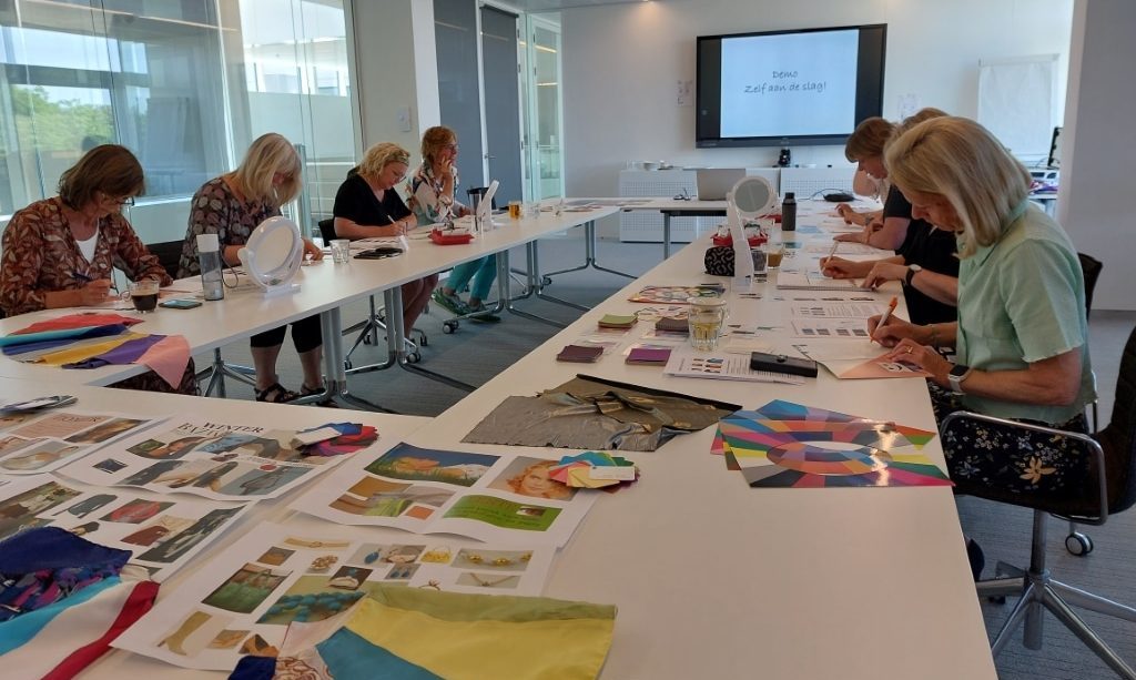 Workshops zakelijk kleur, kleding, make-up, imago bij I-CATCH Breda-Brabant
